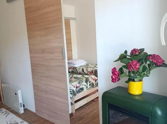 Viking Privat bolig Roznow